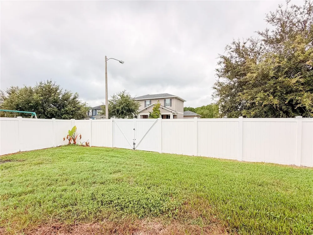 5022 SUNCATCHER DRIVE Wesley Chapel, FL 33545