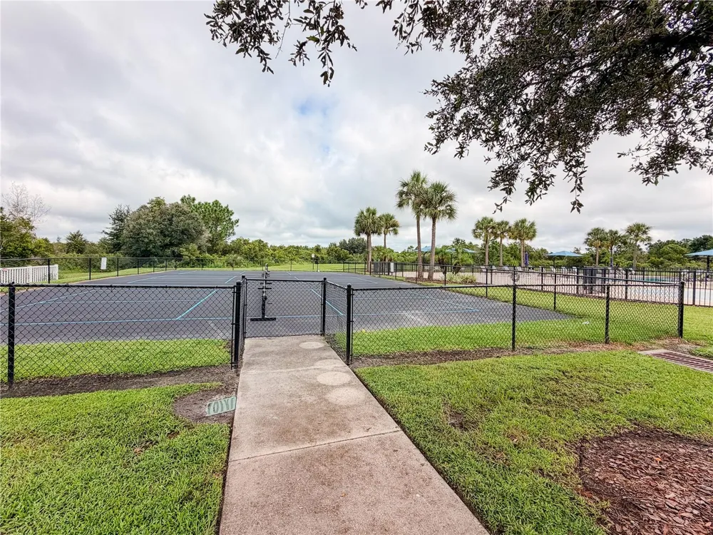 5022 SUNCATCHER DRIVE Wesley Chapel, FL 33545