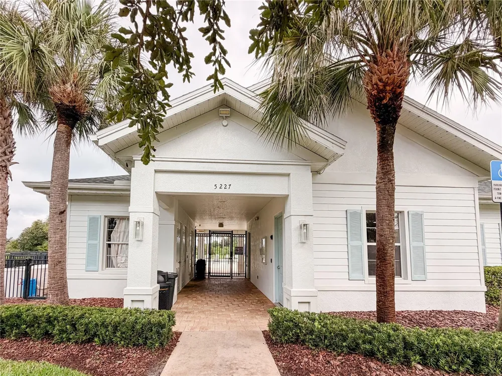 5022 SUNCATCHER DRIVE Wesley Chapel, FL 33545