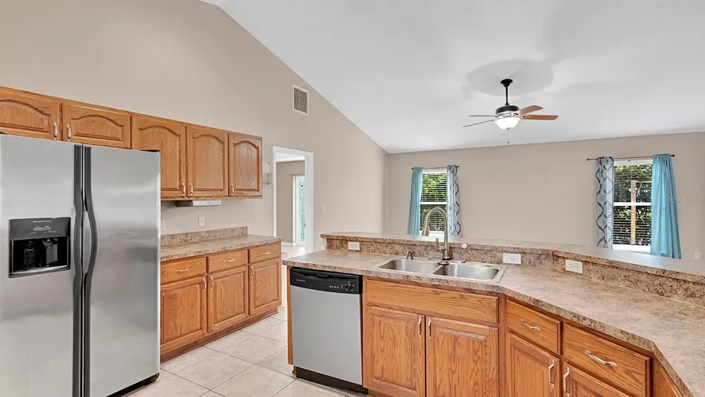 1176 PERCH DRIVE St Cloud, FL 34771