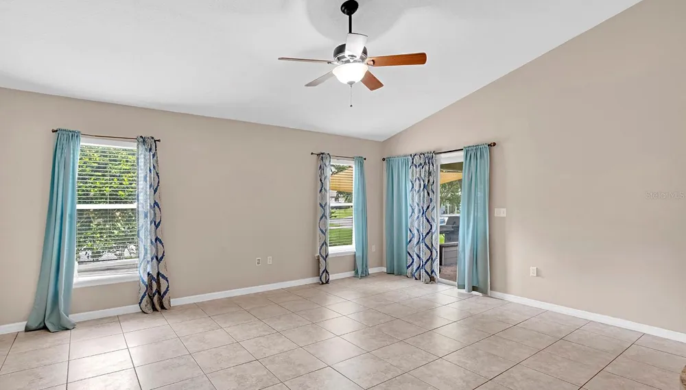 1176 PERCH DRIVE St Cloud, FL 34771
