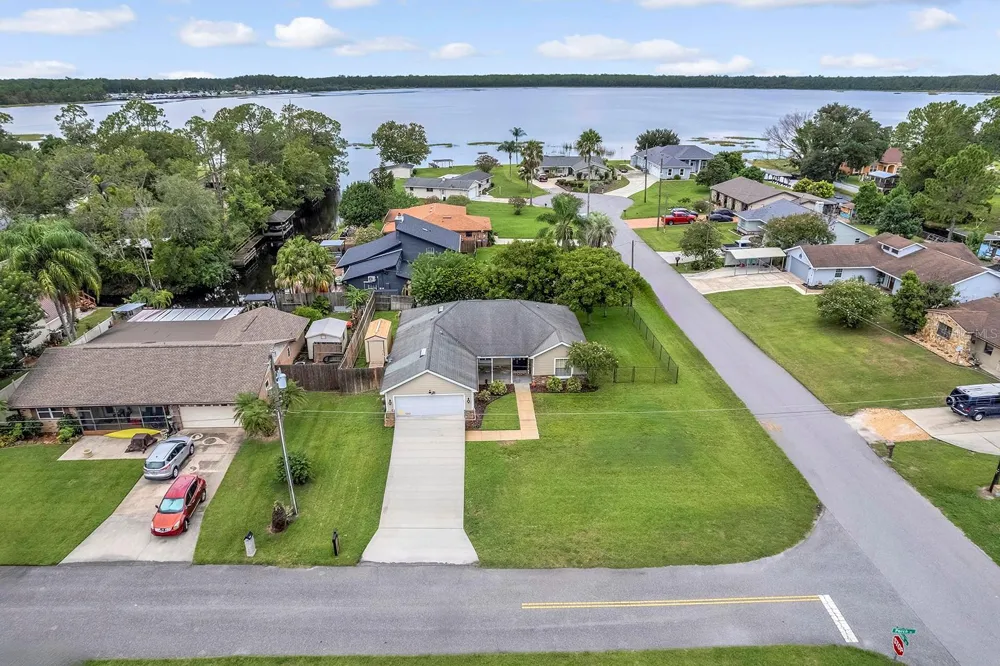 1176 PERCH DRIVE St Cloud, FL 34771