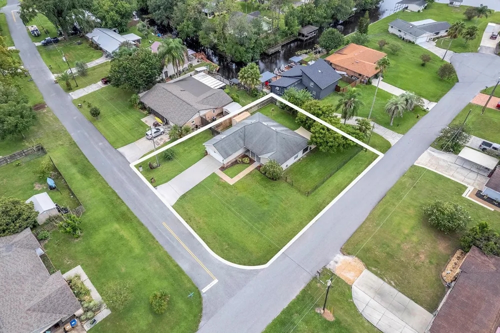 1176 PERCH DRIVE St Cloud, FL 34771