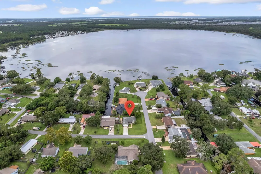 1176 PERCH DRIVE St Cloud, FL 34771