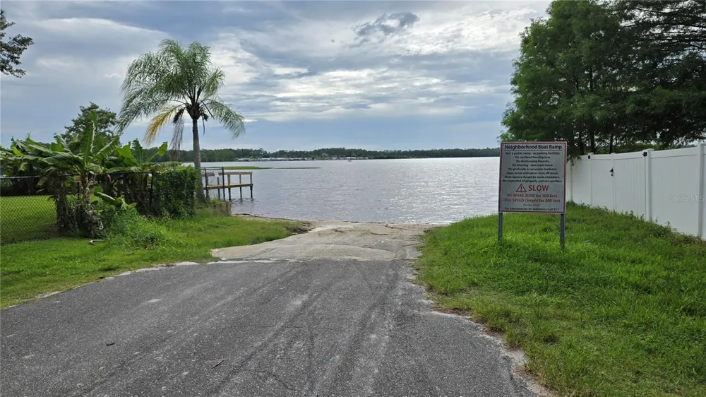 1176 PERCH DRIVE St Cloud, FL 34771