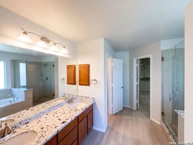 137 Deerwood Oaks Boerne, TX 78006