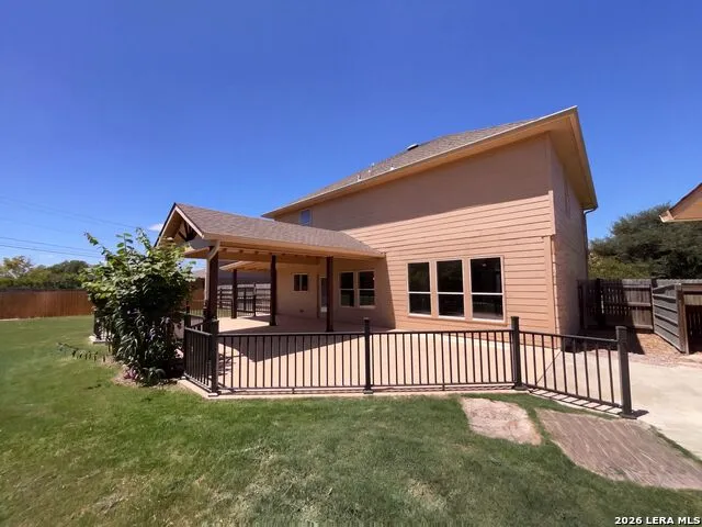 137 Deerwood Oaks Boerne, TX 78006
