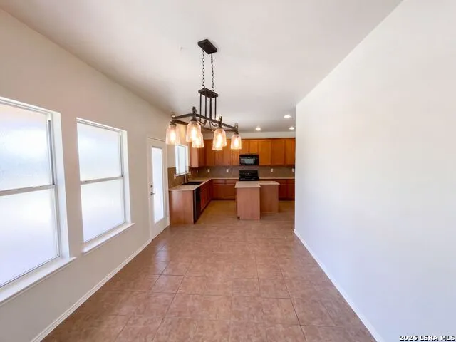137 Deerwood Oaks Boerne, TX 78006