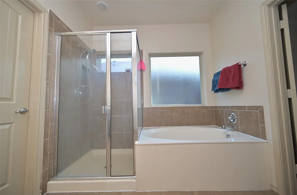 3000 Mitchell Court Arlington, TX 76010