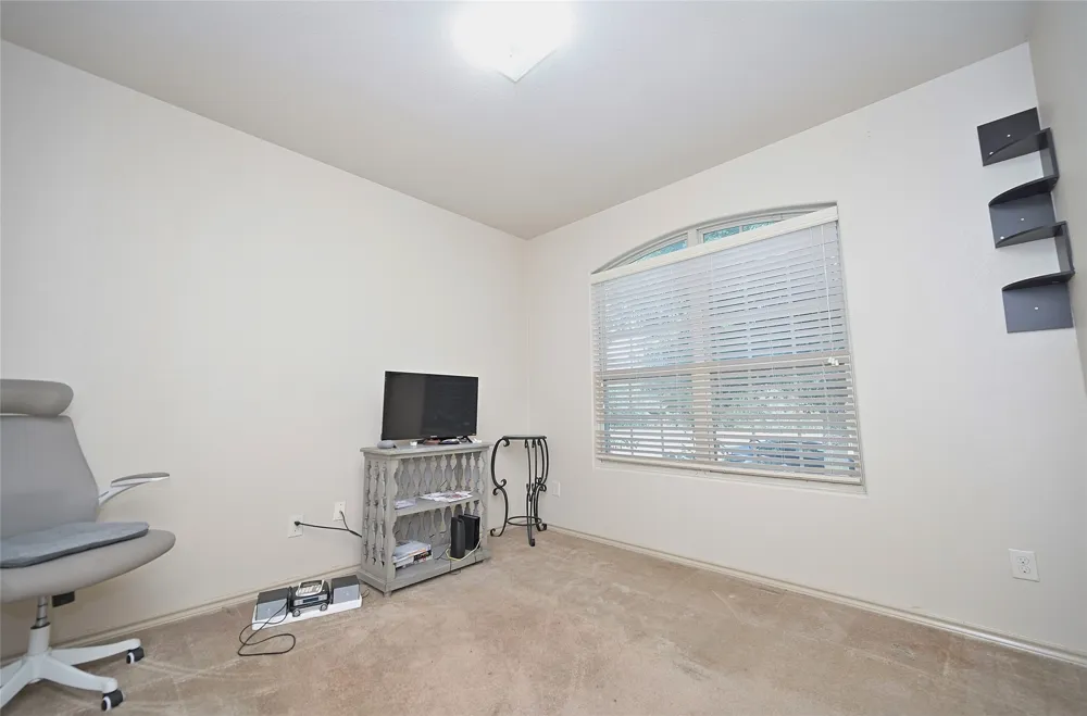 3000 Mitchell Court Arlington, TX 76010