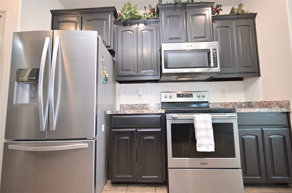 3000 Mitchell Court Arlington, TX 76010