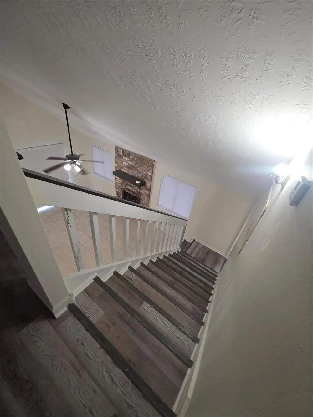 962 Sterling Green Drive S Channelview, TX 77530