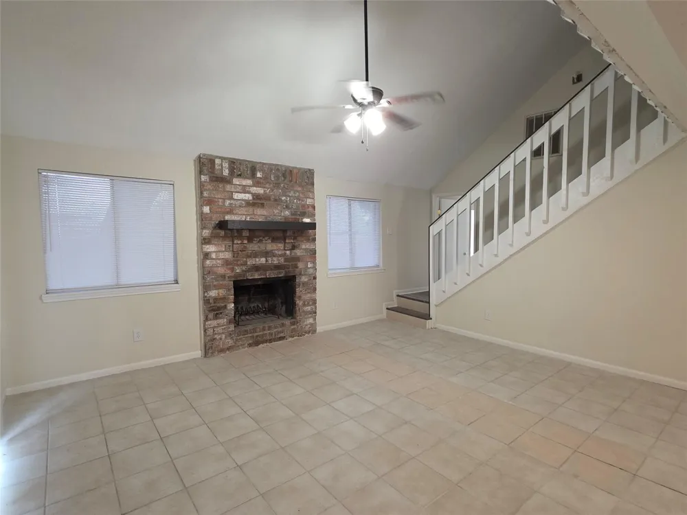 962 Sterling Green Drive S Channelview, TX 77530