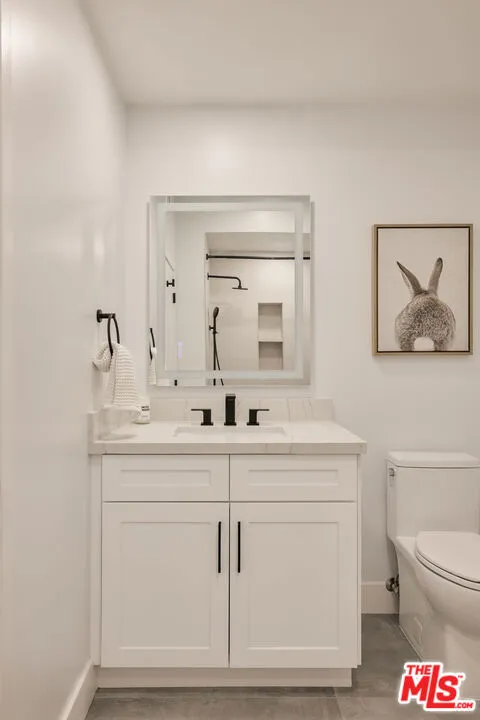 10639 Woodbridge Street #107 Toluca Lake, CA 91602