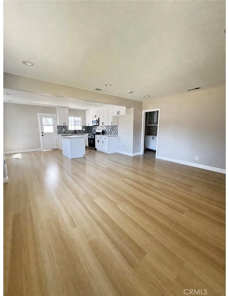575 E Fernleaf Pomona, CA 91766
