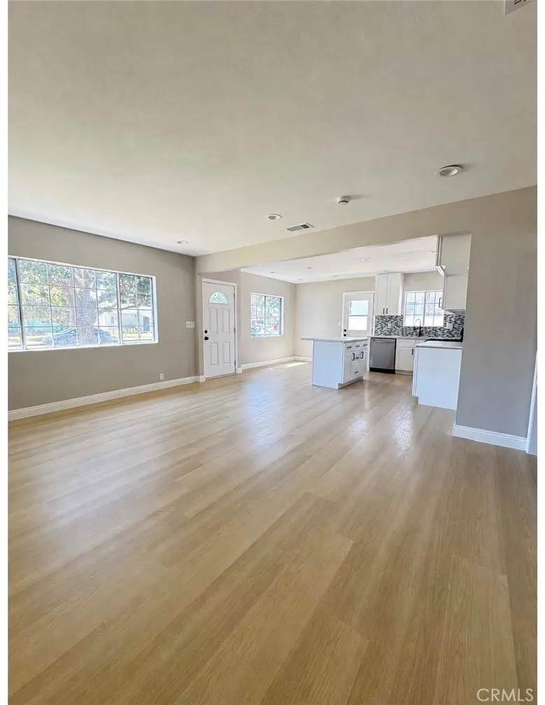 575 E Fernleaf Pomona, CA 91766