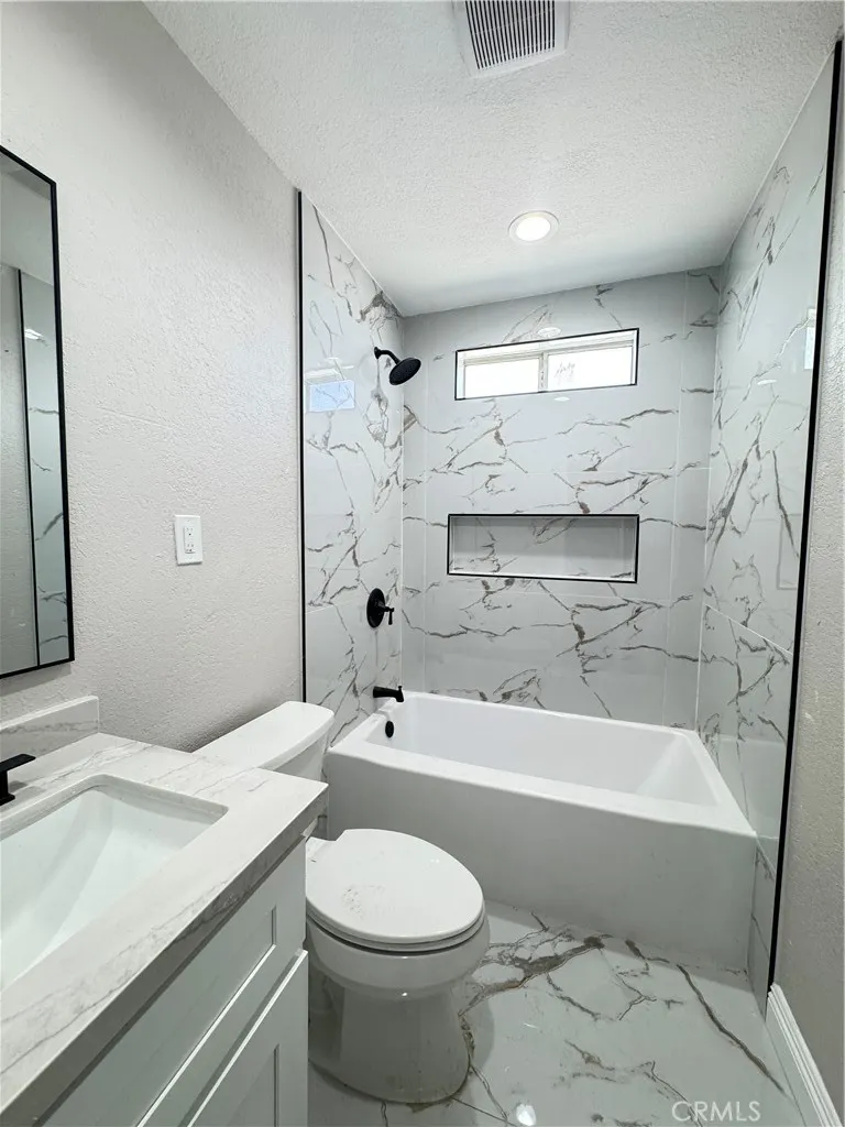 575 E Fernleaf Pomona, CA 91766