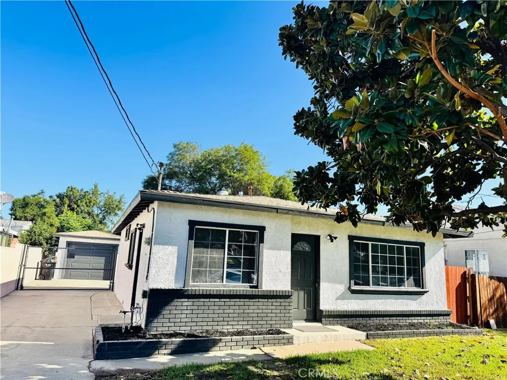 575 E Fernleaf Pomona, CA 91766
