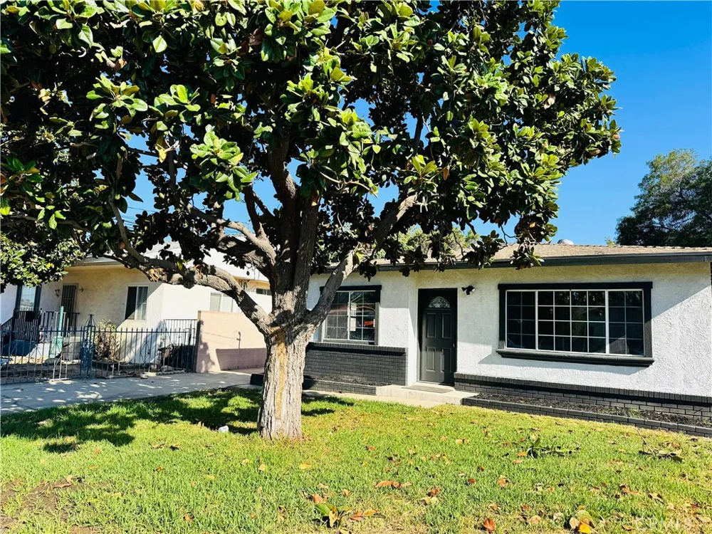 575 E Fernleaf Pomona, CA 91766