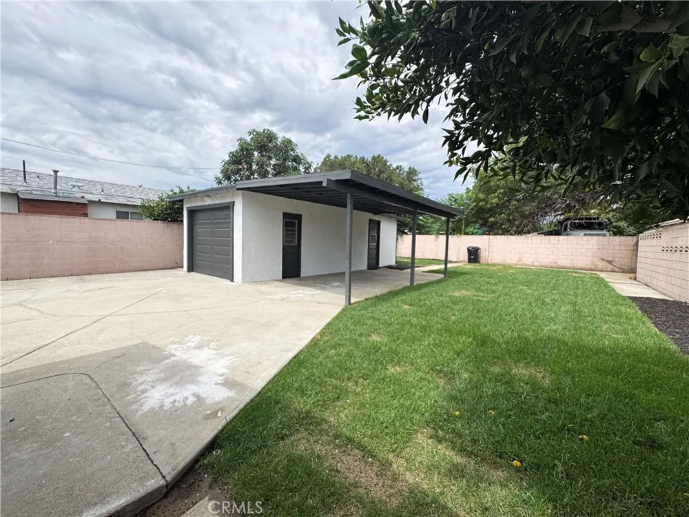 575 E Fernleaf Pomona, CA 91766