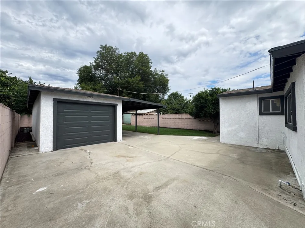 575 E Fernleaf Pomona, CA 91766