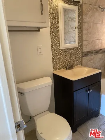 10438 Santa Monica Boulevard #4 Los Angeles, CA 90025
