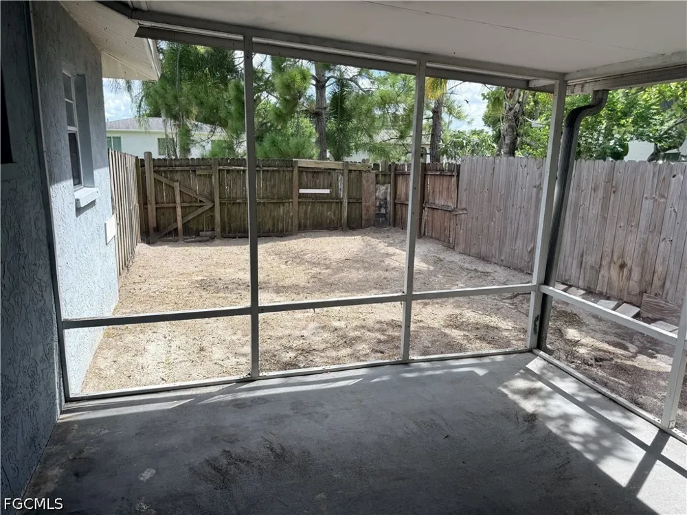W Cypress Avenue Fort Myers, FL 33905