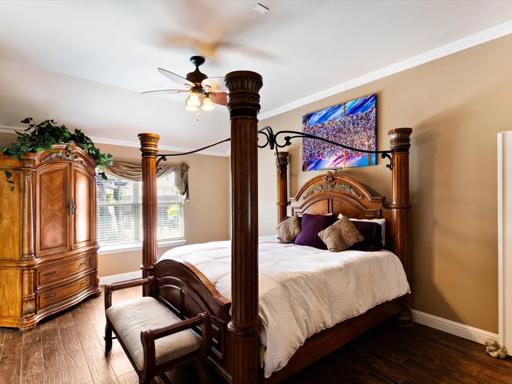 2703 Cove Drive Grand Prairie, TX 75054