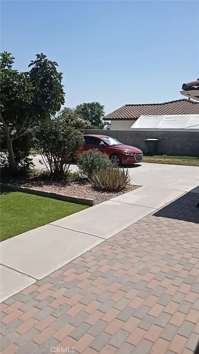 1633 Sunup Riverside, CA 92501
