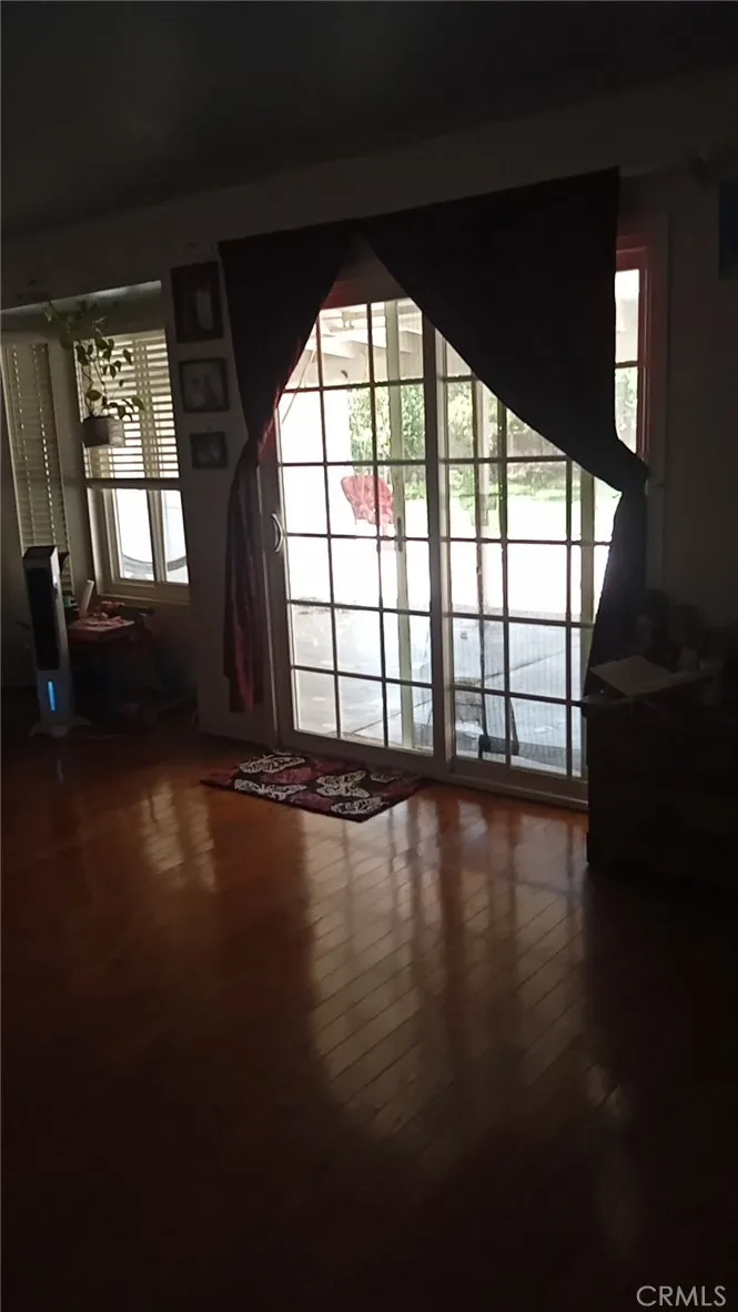1633 Sunup Riverside, CA 92501