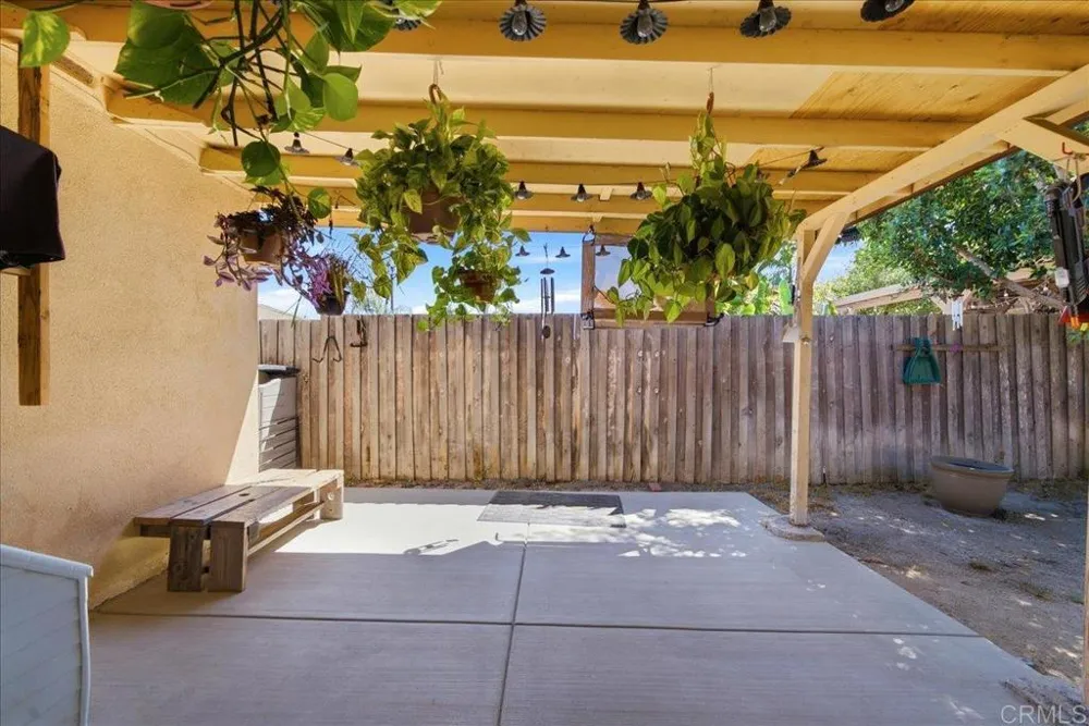 1634 Rush Avenue Vista, CA 92084