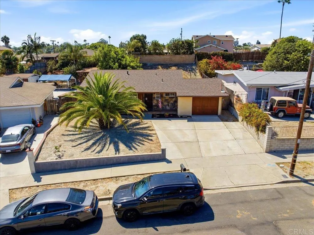 1634 Rush Avenue Vista, CA 92084