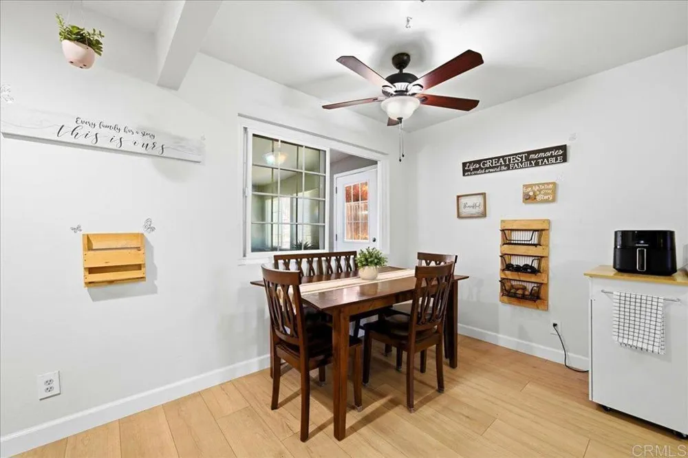 1634 Rush Avenue Vista, CA 92084
