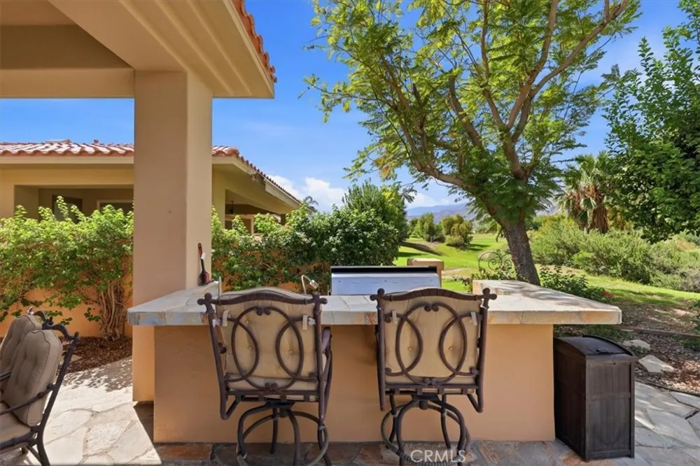 57211 Medinah La Quinta, CA 92253