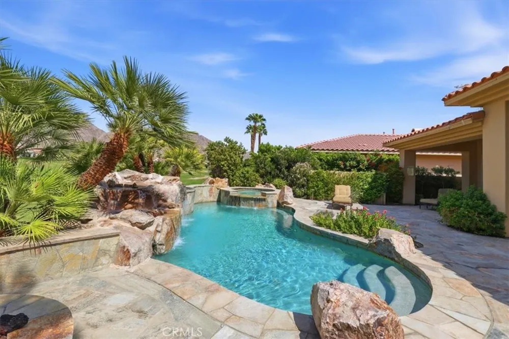 57211 Medinah La Quinta, CA 92253