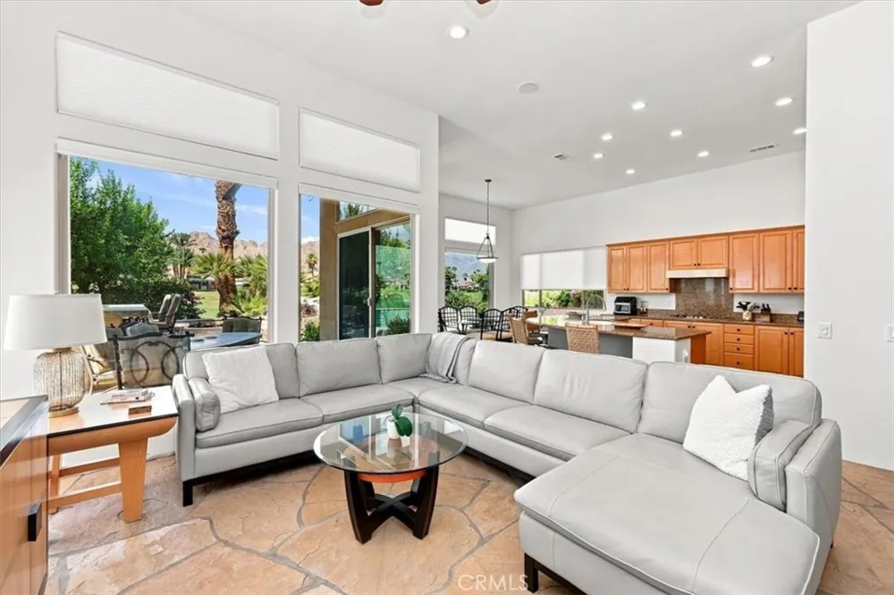 57211 Medinah La Quinta, CA 92253