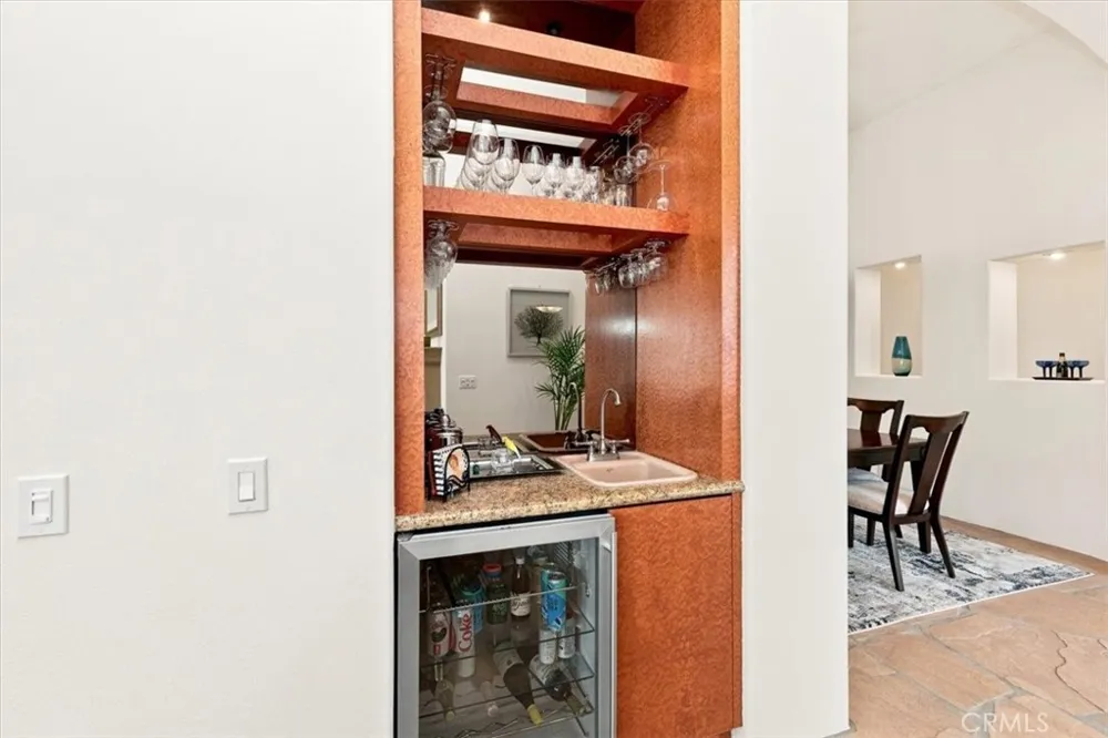 57211 Medinah La Quinta, CA 92253