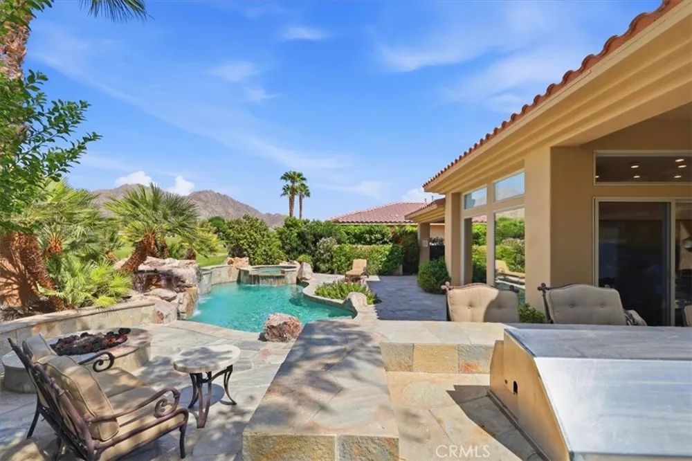 57211 Medinah La Quinta, CA 92253
