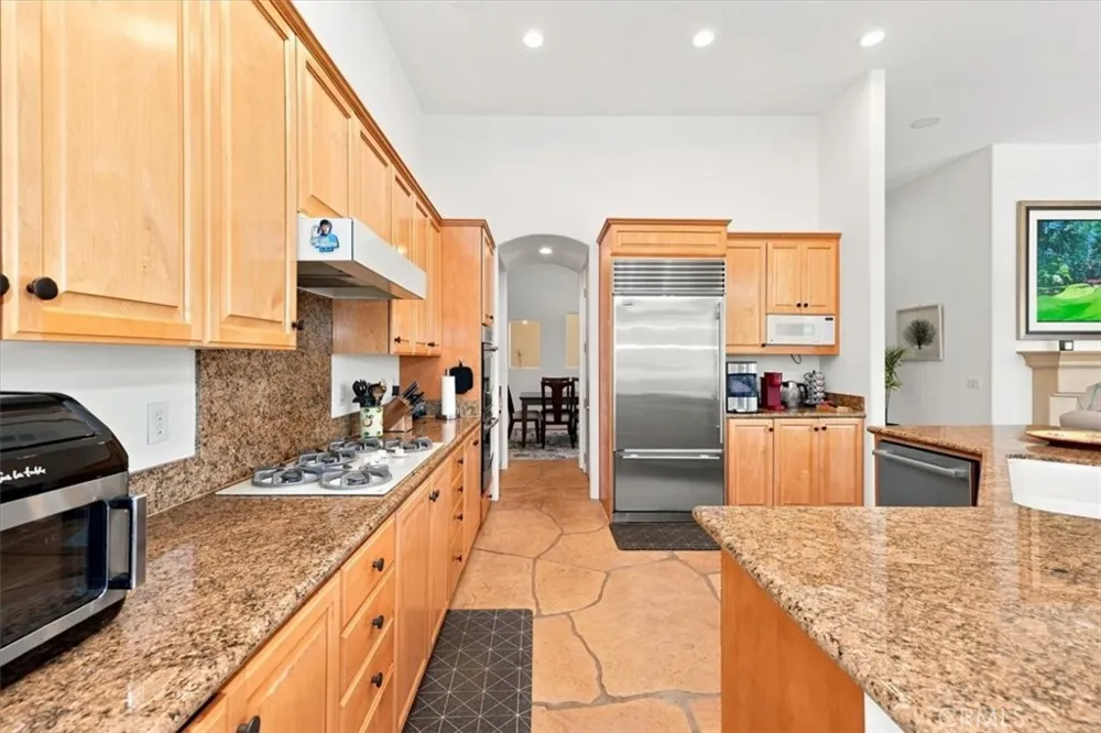 57211 Medinah La Quinta, CA 92253