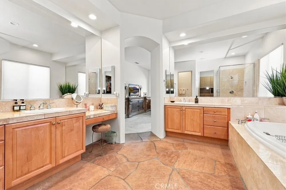 57211 Medinah La Quinta, CA 92253