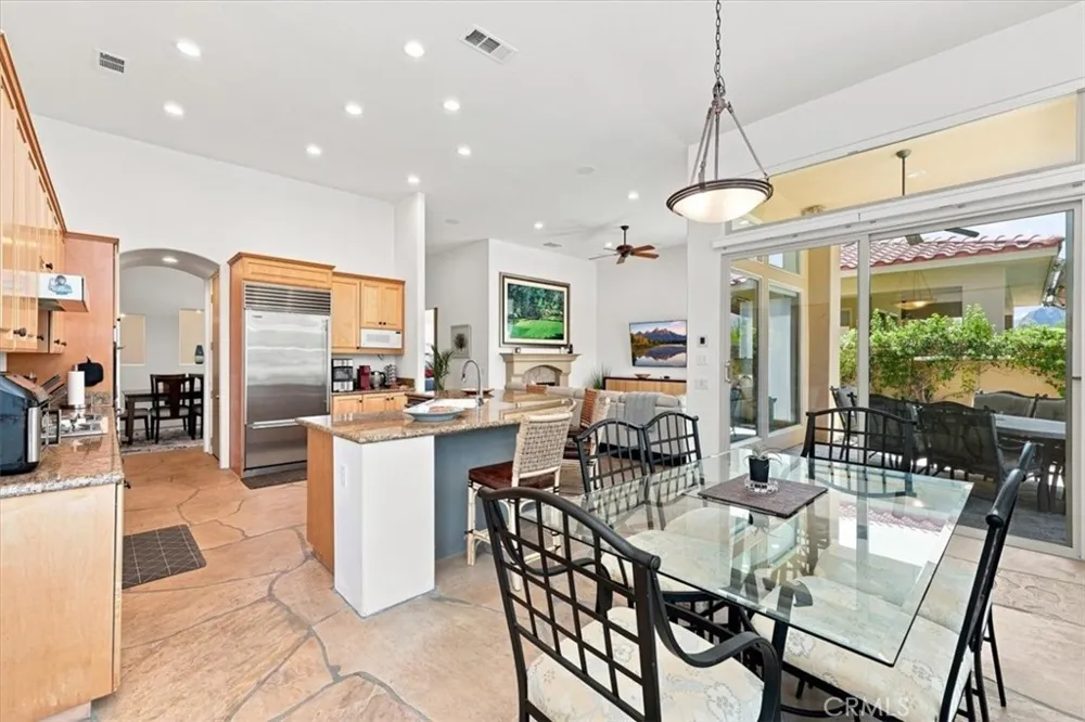57211 Medinah La Quinta, CA 92253