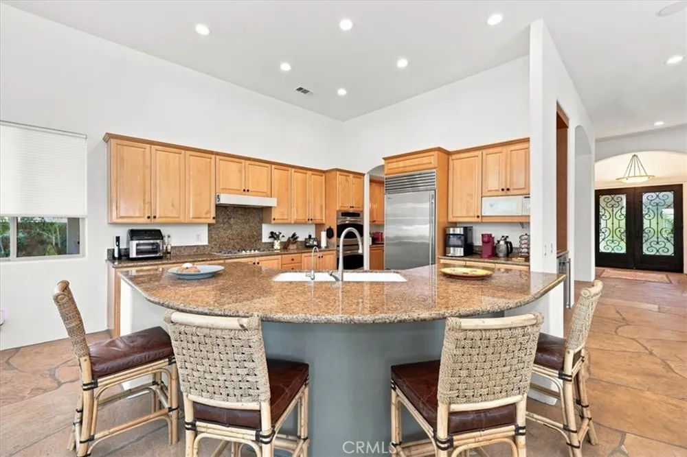 57211 Medinah La Quinta, CA 92253