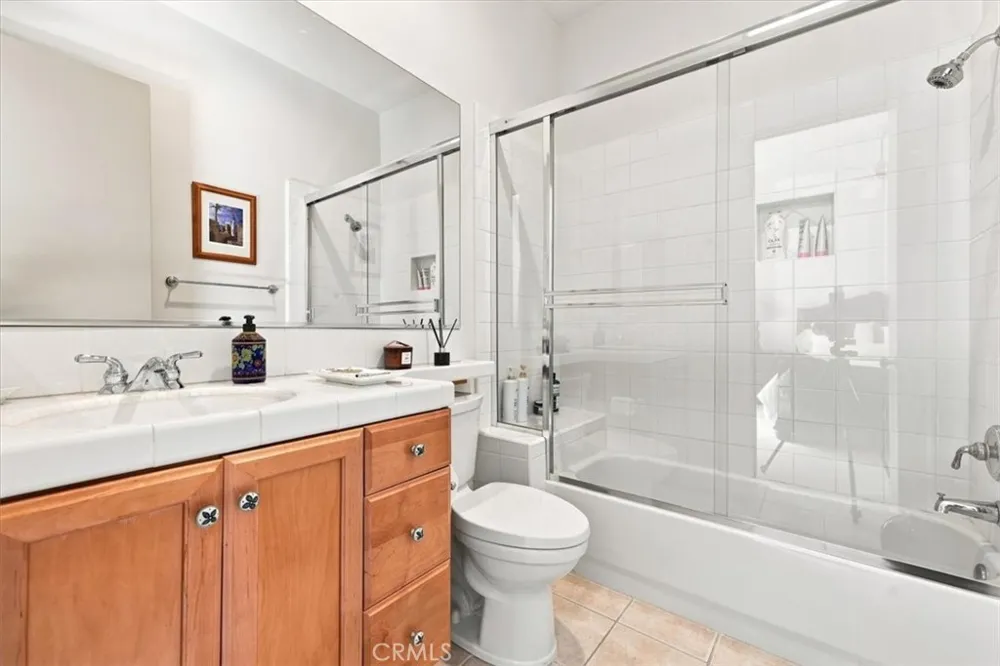 57211 Medinah La Quinta, CA 92253