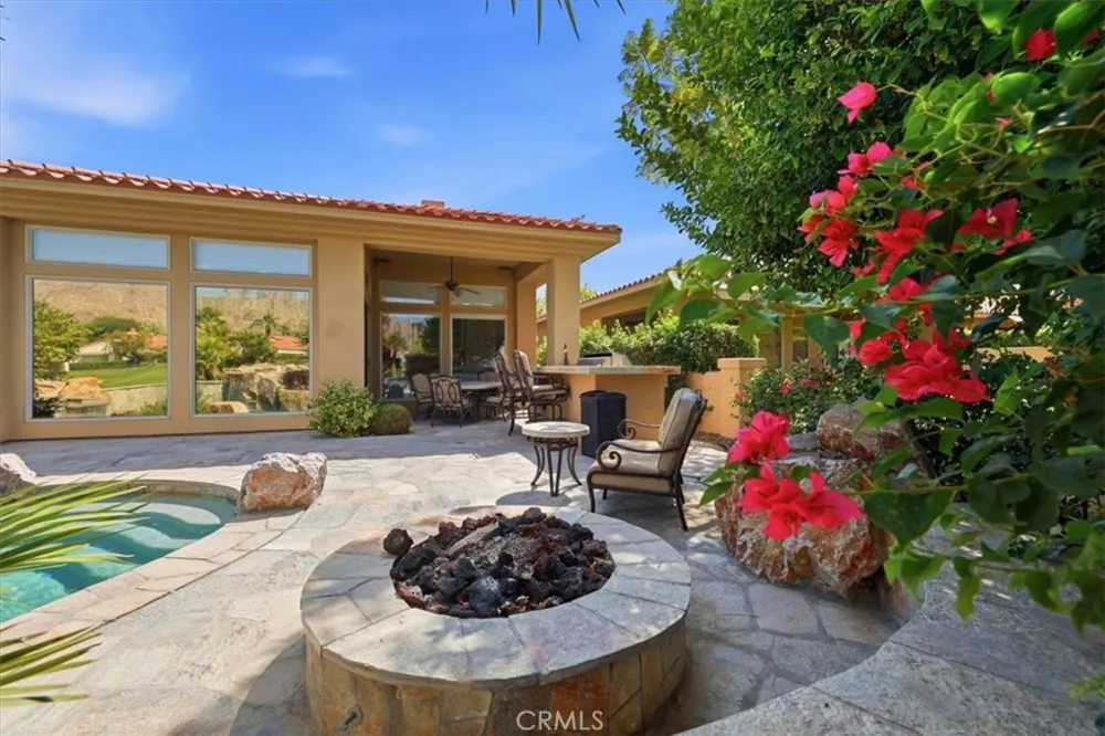 57211 Medinah La Quinta, CA 92253
