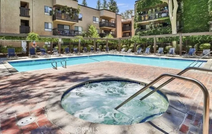 22100 Burbank Boulevard #333-D Woodland Hills, CA 91367