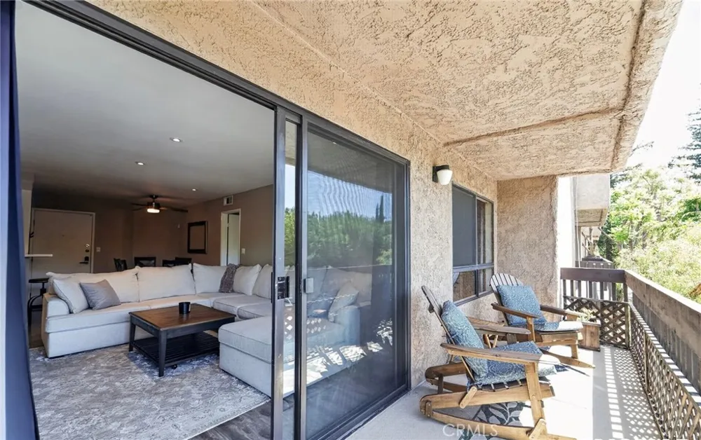 22100 Burbank Boulevard #333-D Woodland Hills, CA 91367