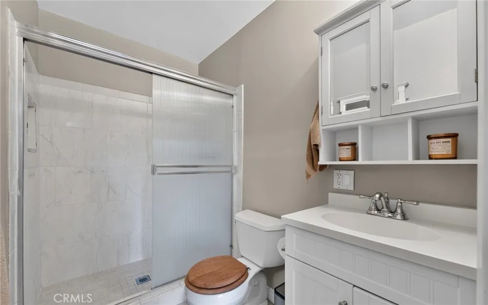 22100 Burbank Boulevard #333-D Woodland Hills, CA 91367