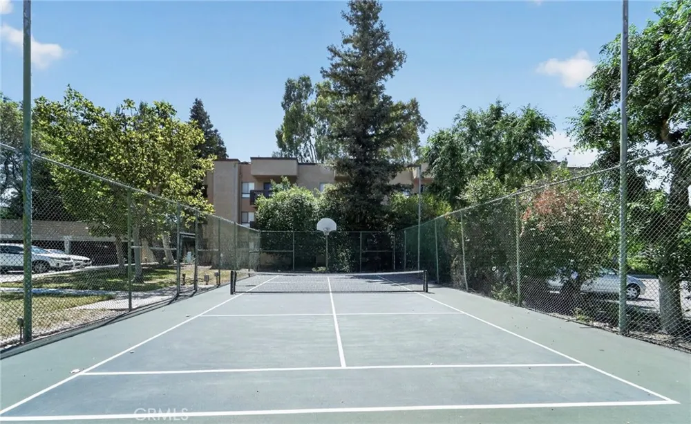 22100 Burbank Boulevard #333-D Woodland Hills, CA 91367