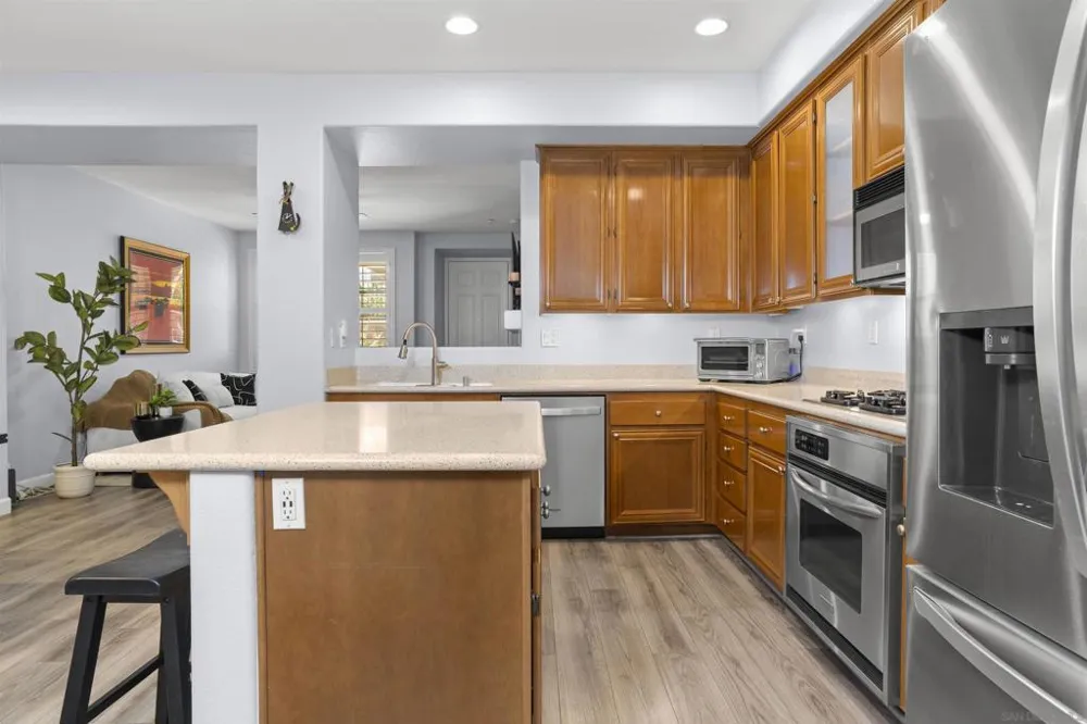 7885 Via Montebello #2 San Diego, CA 92129