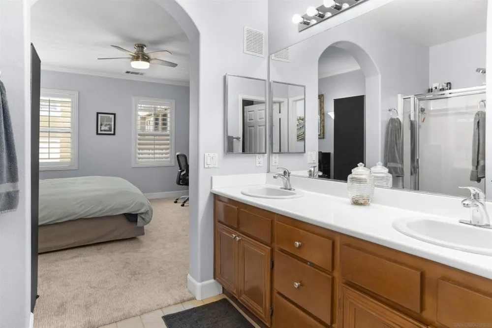 7885 Via Montebello #2 San Diego, CA 92129